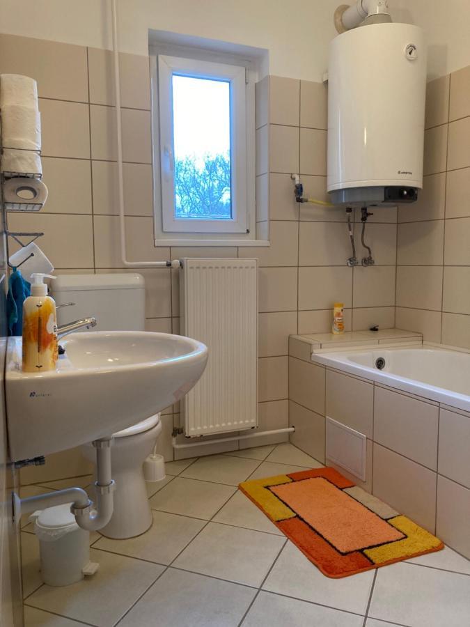 Kurca-Parti Vendeghaz Hotel Szentes Buitenkant foto